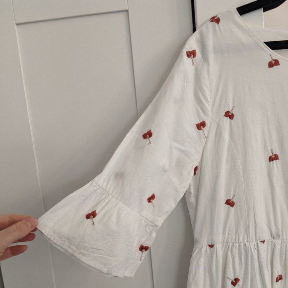 Romantic A-Line Embroidered Flower Dress - Picture 2 of 3